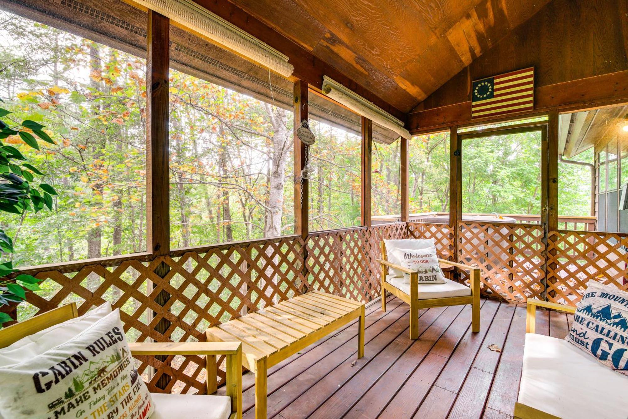 Pet-Friendly Sevierville Rental With Private Hot Tub Esterno foto